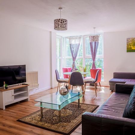 Spacious 2Bd 2Baths Apartment In Central Лондон Екстериор снимка