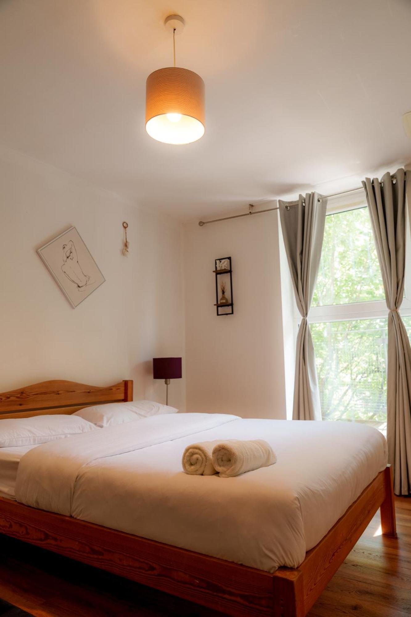 Spacious 2Bd 2Baths Apartment In Central Лондон Екстериор снимка