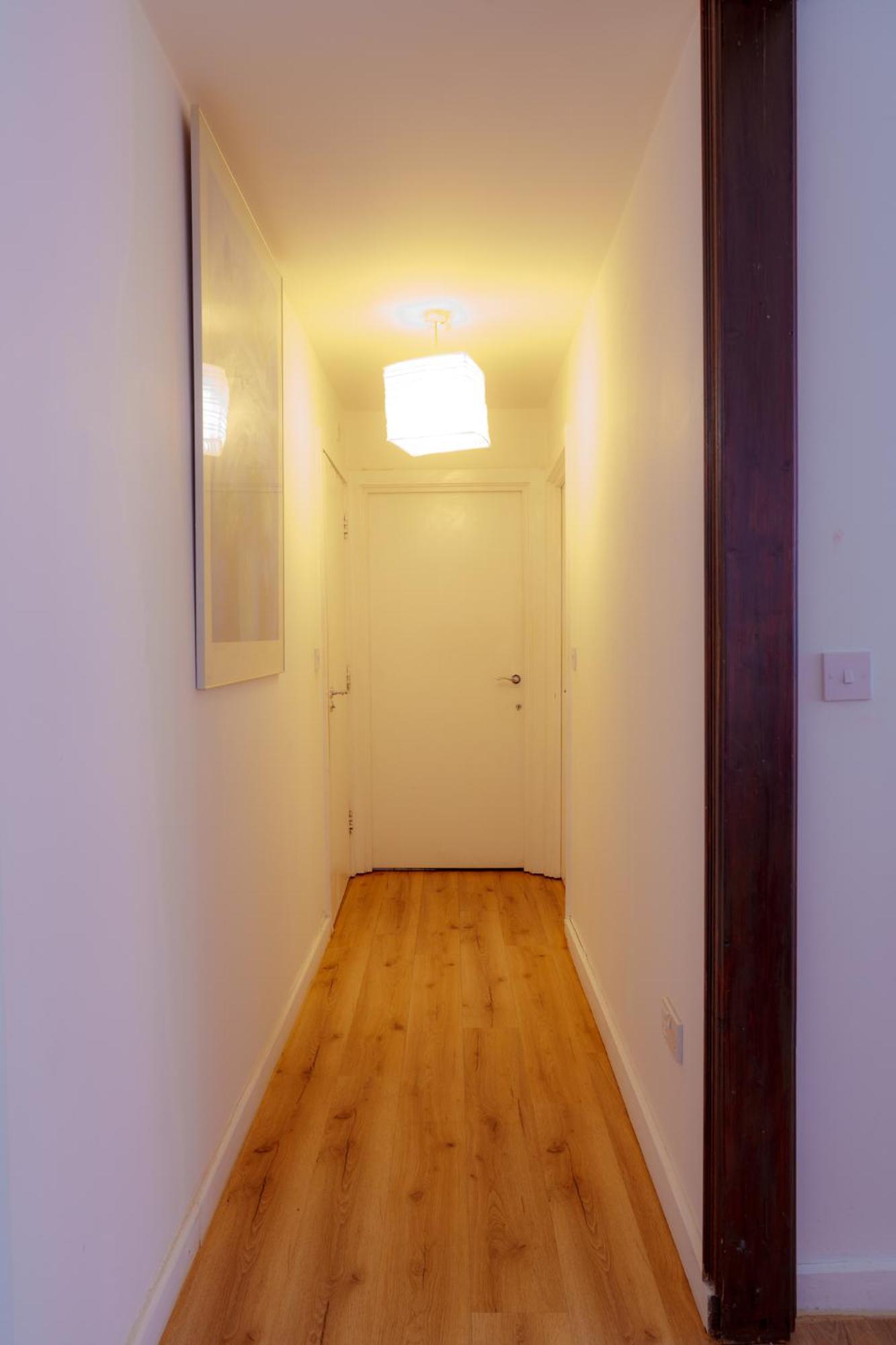 Spacious 2Bd 2Baths Apartment In Central Лондон Екстериор снимка